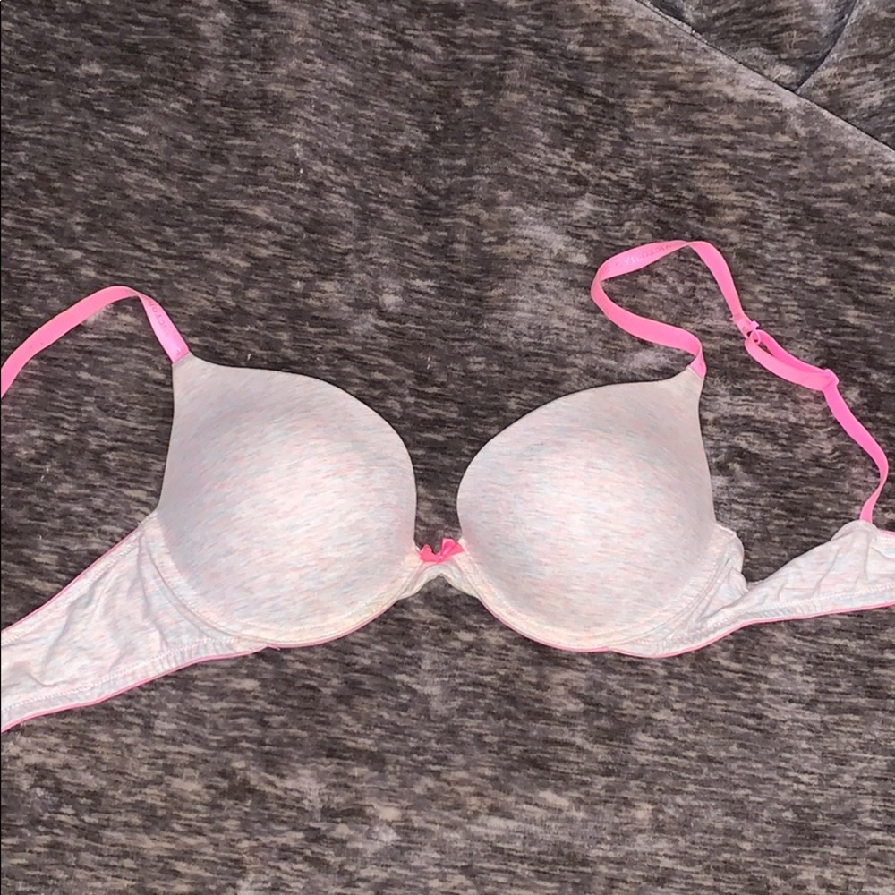 Victoria’s Secret bra